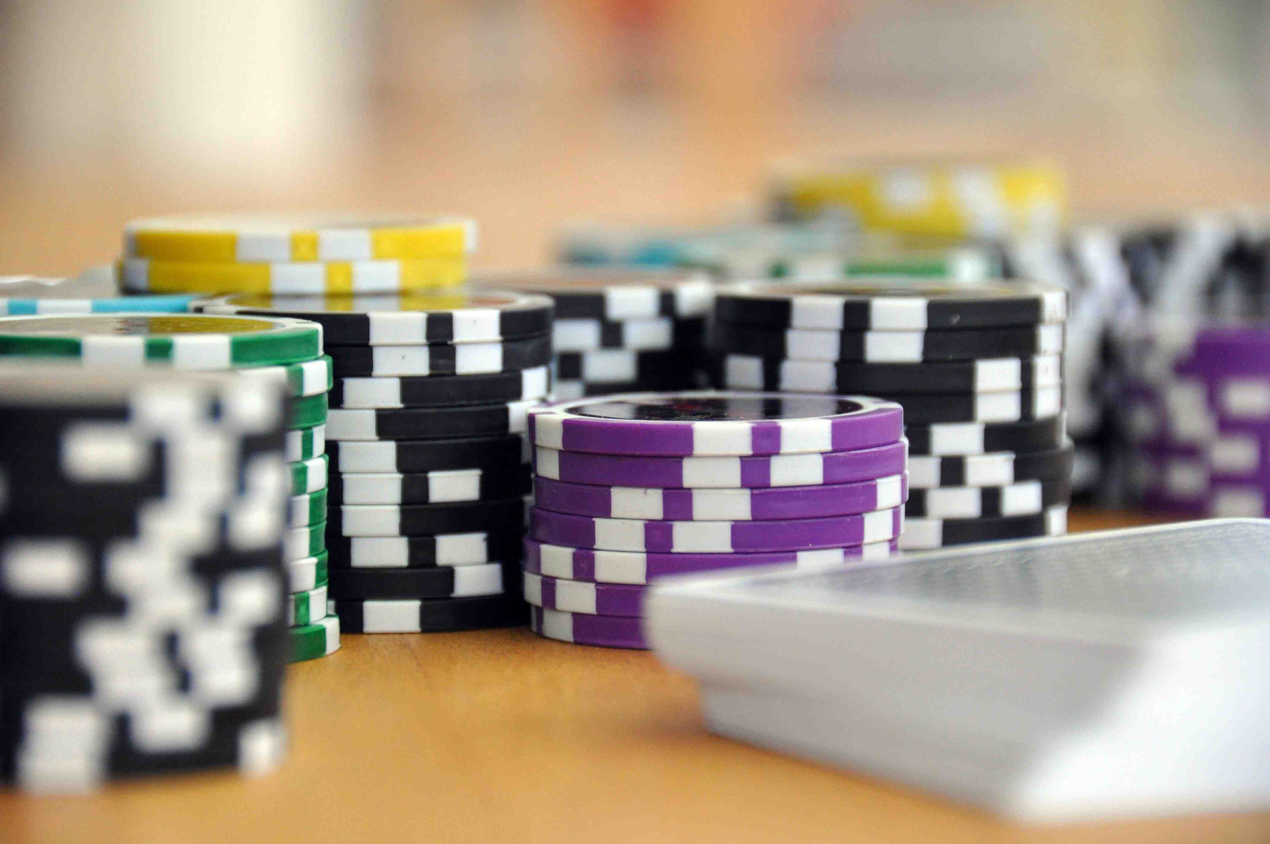 3695 bet